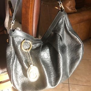 Gucci shoulder purse